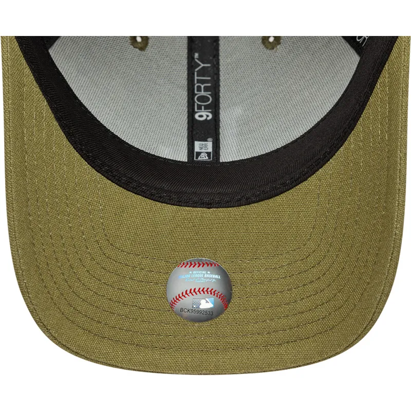 gron-kurvad-keps-snapback-9forty-m-crown-linen-los-angeles-dodgers-mlb-fran-new-era