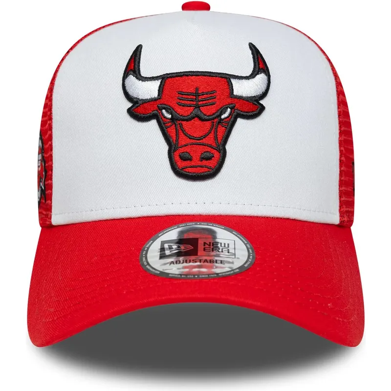 rod-och-vit-trucker-keps-a-frame-side-patch-fran-chicago-bulls-nba-av-new-era