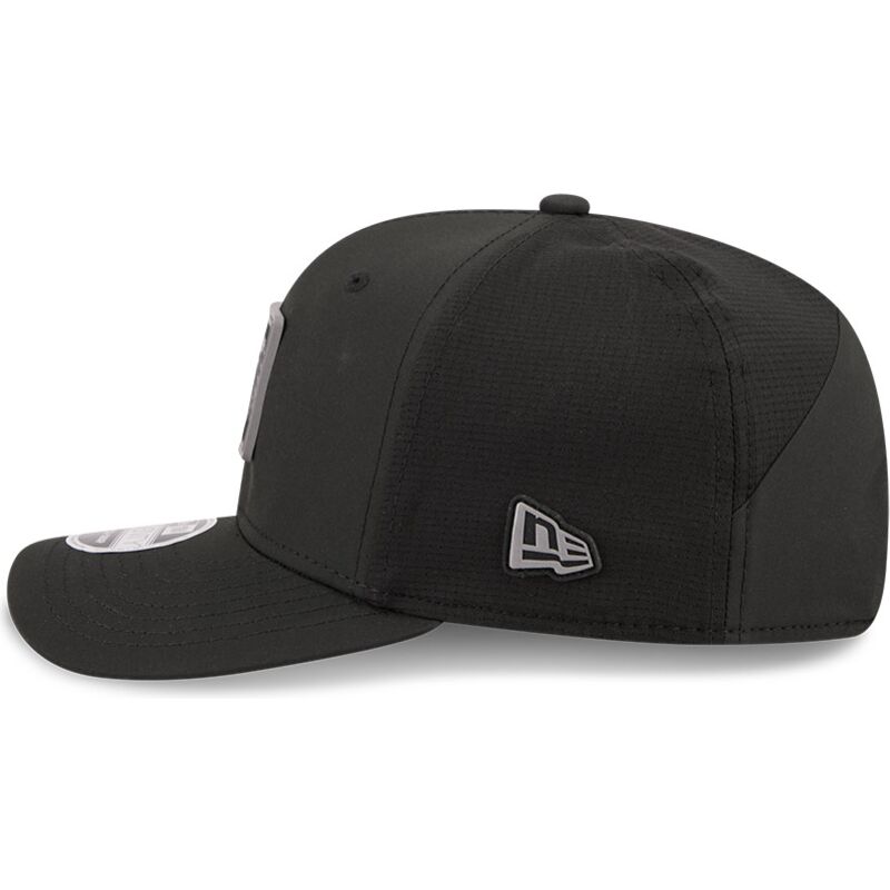 casquette-courbee-noire-snapback-9seventy-stretch-snap-training-pack-2026-las-vegas-raiders-nfl-new-era