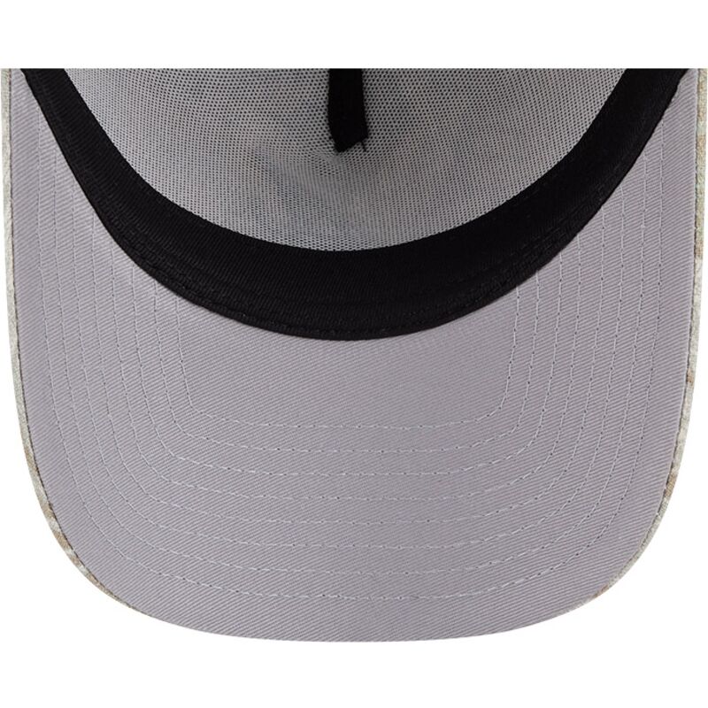 casquette-courbee-beige-ajustee-59forty-a-frame-leafy-palm-atlanta-braves-mlb-new-era casquette-courbee-beige-ajustee-59forty-a-frame-leafy-palm-atlanta-braves-mlb-new-era