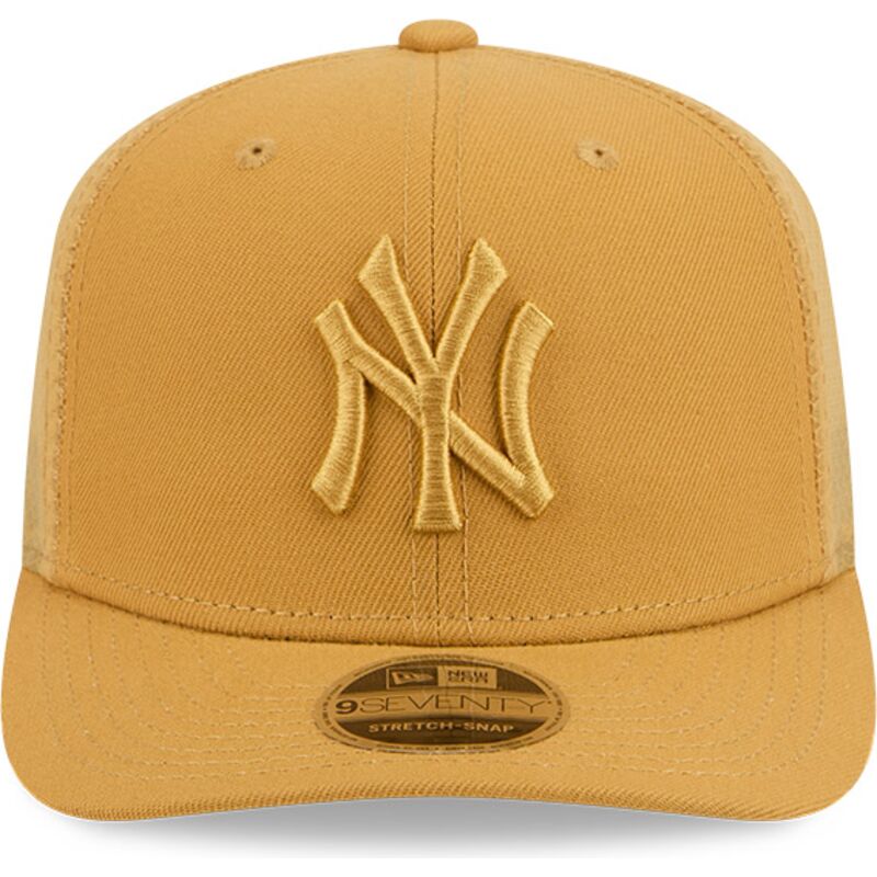 new-era-9seventy-stretch-snap-color-pack-new-york-yankees-mlb-light-brown-trucker-hat new-era-9seventy-stretch-snap-color-pack-new-york-yankees-mlb-light-brown-trucker-hat