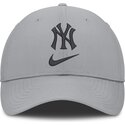 casquette-courbee-grise-ajustable-primetime-club-structured-uv-poly-ripstop-new-york-yankees-mlb-nike