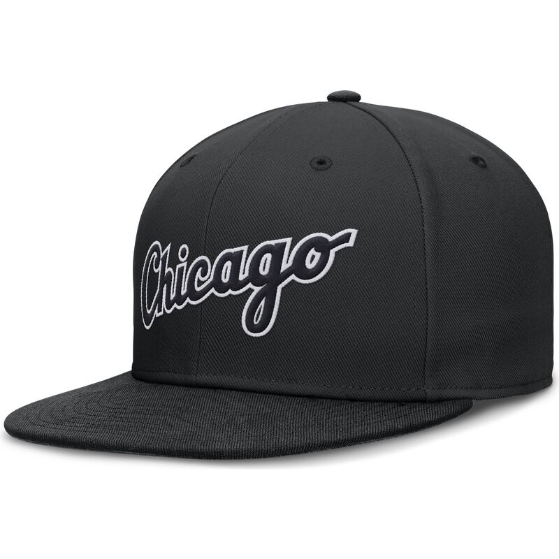 casquette-plate-noire-ajustee-dri-fit-true-structured-round-bill-chicago-white-sox-mlb-nike casquette-plate-noire-ajustee-dri-fit-true-structured-round-bill-chicago-white-sox-mlb-nike
