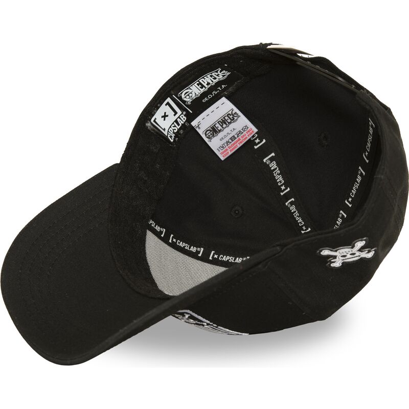casquette-courbee-noire-snapback-op7-embb-one-piece-capslab casquette-courbee-noire-snapback-op7-embb-one-piece-capslab