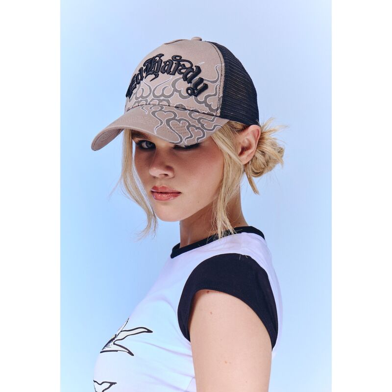 casquette-trucker-grise-et-noire-flaming-ed-hardy casquette-trucker-grise-et-noire-flaming-ed-hardy
