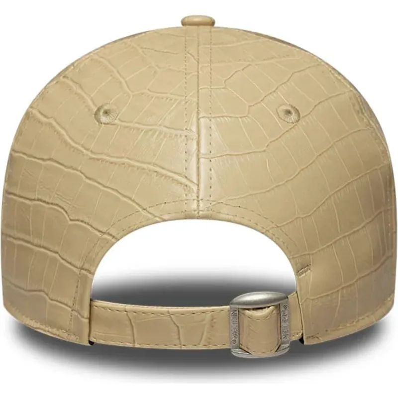 new-era-curved-brim-women-9forty-pu-pattern-new-york-yankees-mlb-beige-adjustable-cap-with-beige-logo new-era-curved-brim-women-9forty-pu-pattern-new-york-yankees-mlb-beige-adjustable-cap-with-beige-logo