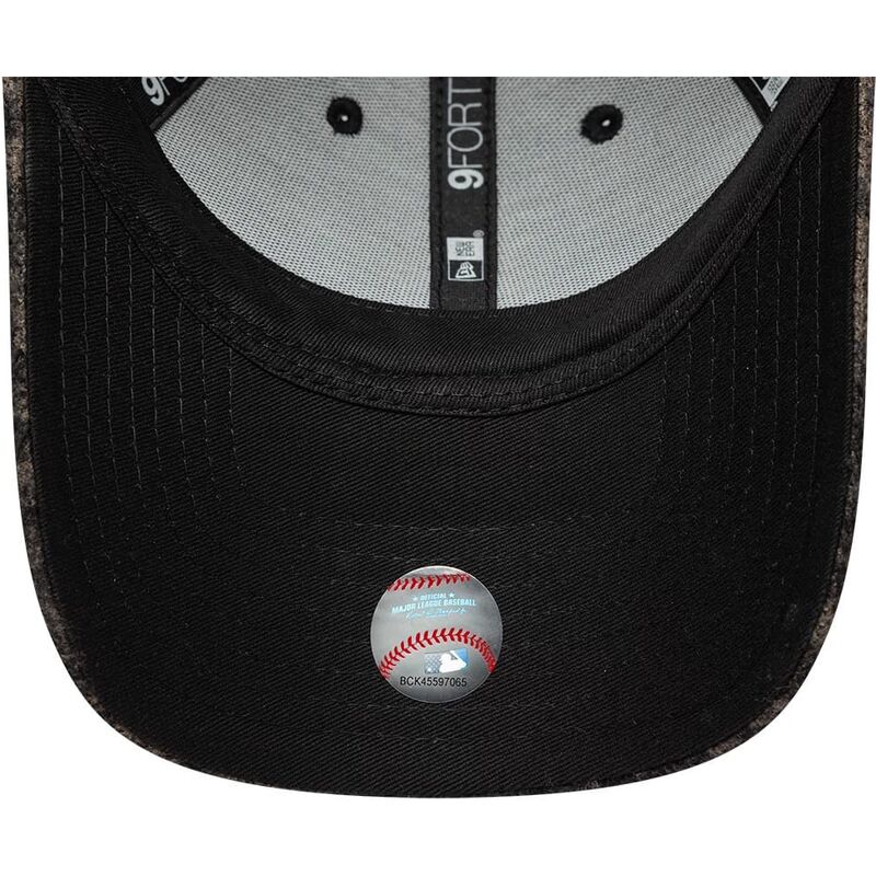 casquette-courbee-leopard-ajustable-pour-femme-avec-logo-noir-9forty-lionpard-cosy-los-angeles-dodgers-mlb-new-era casquette-courbee-leopard-ajustable-pour-femme-avec-logo-noir-9forty-lionpard-cosy-los-angeles-dodgers-mlb-new-era