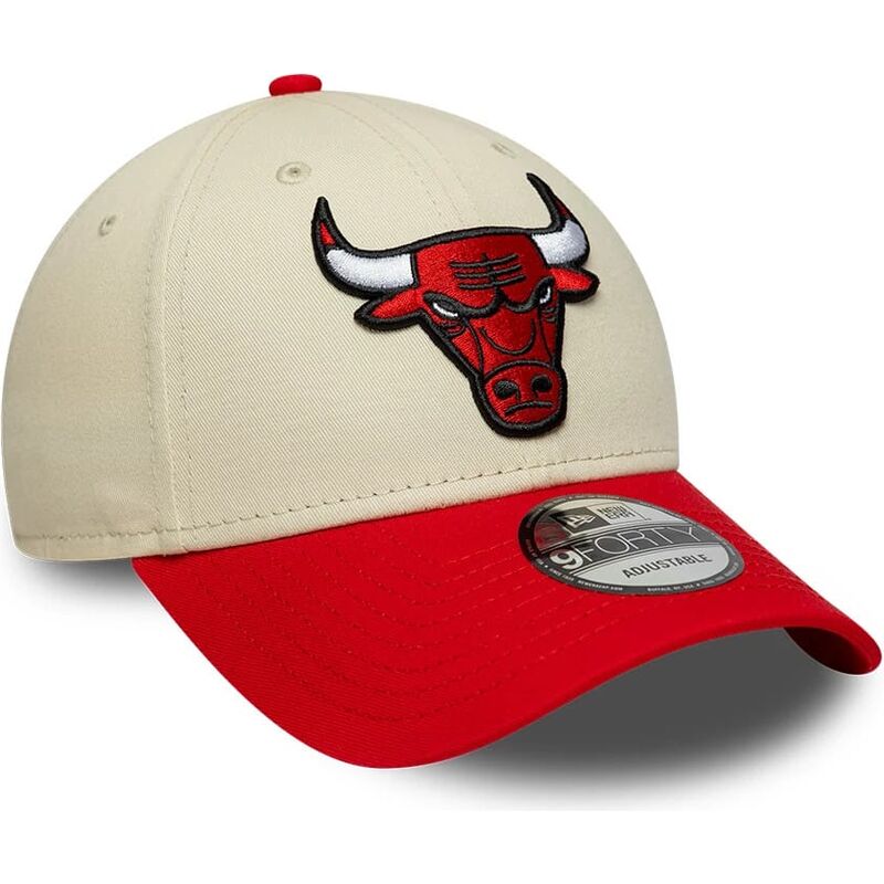 casquette-courbee-beige-et-rouge-ajustable-9forty-colour-block-chicago-bulls-nba-new-era casquette-courbee-beige-et-rouge-ajustable-9forty-colour-block-chicago-bulls-nba-new-era