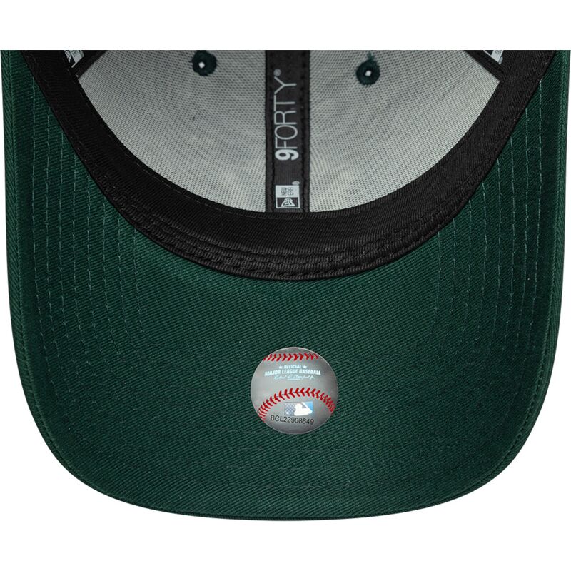 casquette-courbee-verte-ajustable-9forty-outdoor-icon-new-york-yankees-mlb-new-era