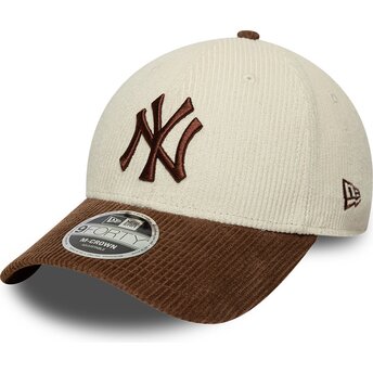 New Era Curved Brim Brown Logo 9FORTY M-Crown Cord New York Yankees MLB Brown and Beige Adjustable Cap