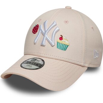 New Era Curved Brim Youth 9FORTY Food Icon Cupcake New York Yankees MLB Pink Adjustable Cap