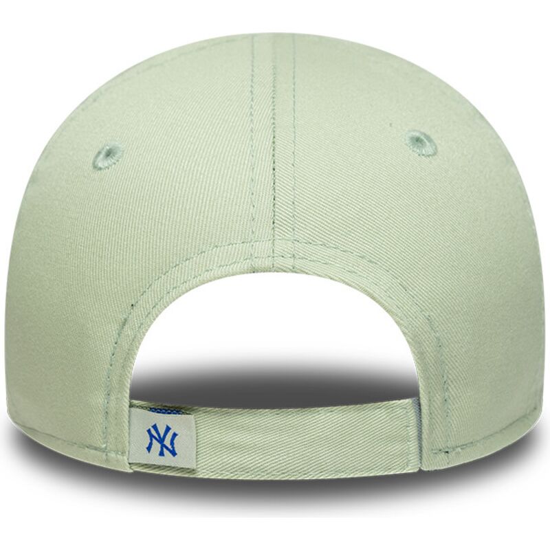 casquette-courbee-verte-ajustable-pour-enfant-avec-logo-bleu-9forty-dino-icon-new-york-yankees-mlb-new-era
