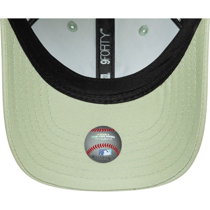 casquette-courbee-verte-ajustable-pour-enfant-avec-logo-bleu-9forty-dino-icon-new-york-yankees-mlb-new-era