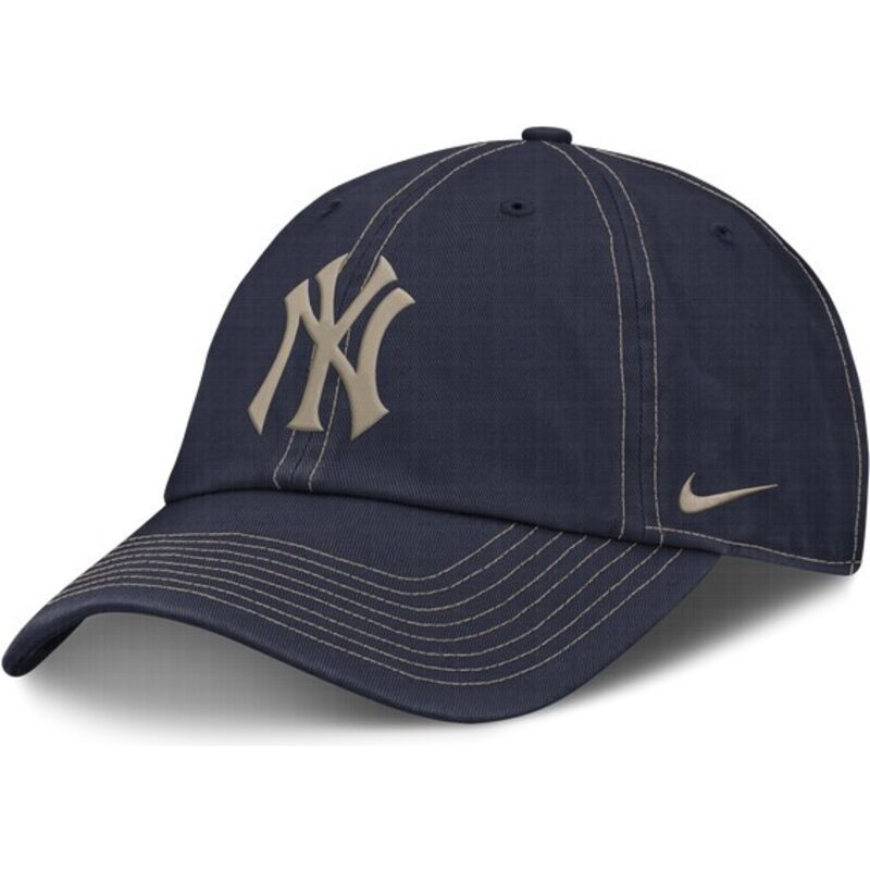 nike-curved-brim-fathers-day-club-unstructured-organic-cotton-new-york-yankees-mlb-navy-blue-adjustable-cap-with-beige-logo nike-curved-brim-fathers-day-club-unstructured-organic-cotton-new-york-yankees-mlb-navy-blue-adjustable-cap-with-beige-logo