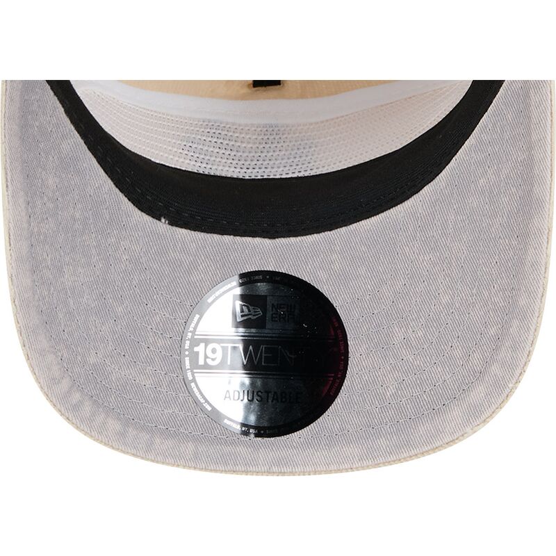 new-era-curved-brim-navy-blue-logo-19twenty-na-lifestyle-f1-new-york-yankees-mlb-beige-adjustable-cap new-era-curved-brim-navy-blue-logo-19twenty-na-lifestyle-f1-new-york-yankees-mlb-beige-adjustable-cap