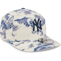 casquette-courbee-bleue-marine-et-blanche-snapback-19twenty-tropics-new-york-yankees-mlb-new-era