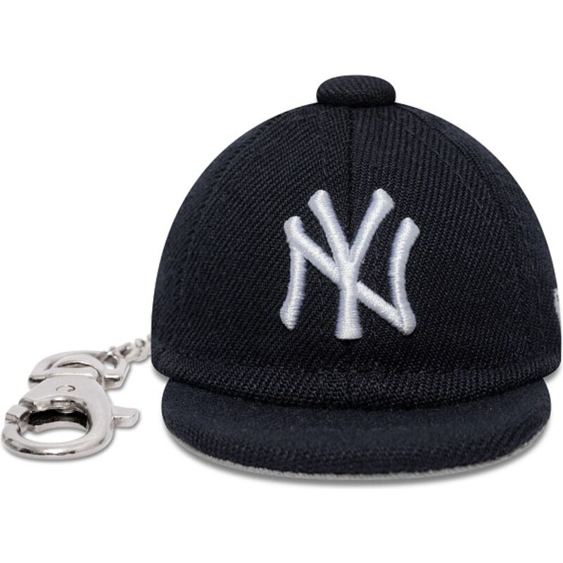 new-era-mini-cap-new-york-yankees-mlb-navy-blue-keychain new-era-mini-cap-new-york-yankees-mlb-navy-blue-keychain