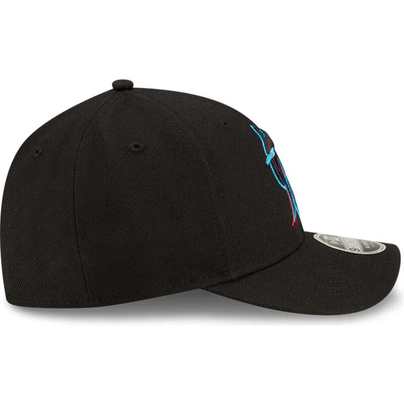 casquette-courbee-noire-snapback-9forty-m-crown-player-replica-miami-marlins-mlb-new-era casquette-courbee-noire-snapback-9forty-m-crown-player-replica-miami-marlins-mlb-new-era