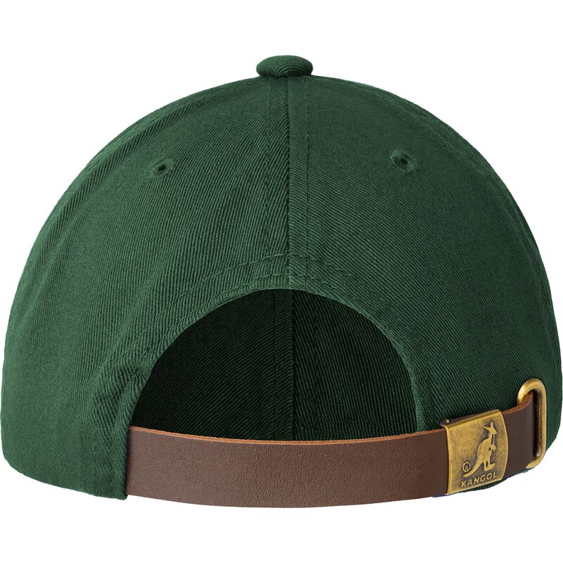 gorra-curva-verde-ajustable-con-logo-rojo-washed-baseball-algae-de-kangol gorra-curva-verde-ajustable-con-logo-rojo-washed-baseball-algae-de-kangol