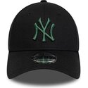 casquette-courbee-noire-ajustable-avec-logo-vert-fonce-9forty-league-essential-new-york-yankees-mlb-new-era