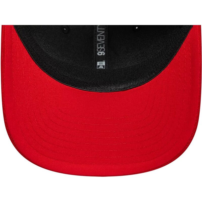 new-era-curved-brim-9seventy-stretch-snap-contrast-visor-ducati-motor-motogp-black-and-red-snapback-cap