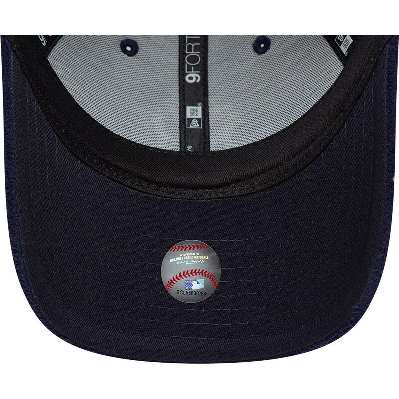 new-era-curved-brim-9forty-m-crown-fleece-new-york-yankees-mlb-navy-blue-snapback-cap