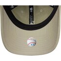 casquette-courbee-beige-ajustable-pour-femme-avec-logo-beige-9twenty-washed-pu-los-angeles-dodgers-mlb-new-era