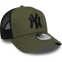 casquette-trucker-verte-et-noire-avec-logo-noir-a-frame-league-essential-new-york-yankees-mlb-new-era