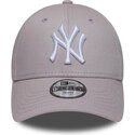 casquette-courbee-violette-claire-ajustable-pour-enfant-9forty-league-essential-new-york-yankees-mlb-new-era