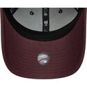 new-era-curved-brim-women-maroon-logo-9forty-league-essential-new-york-yankees-mlb-maroon-adjustable-cap