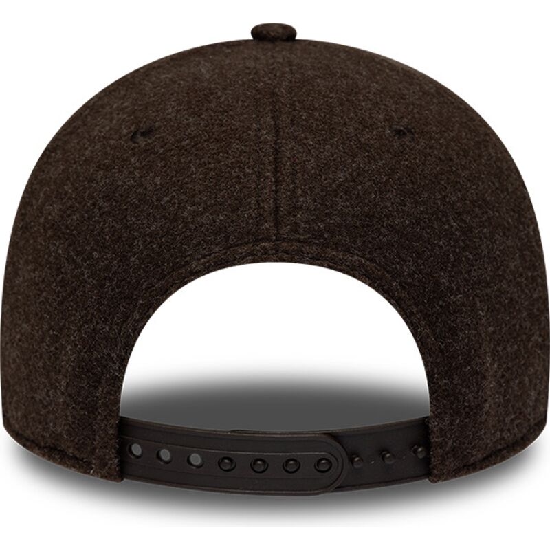 new-era-curved-brim-brown-logo-9forty-winter-new-york-yankees-mlb-brown-snapback-cap