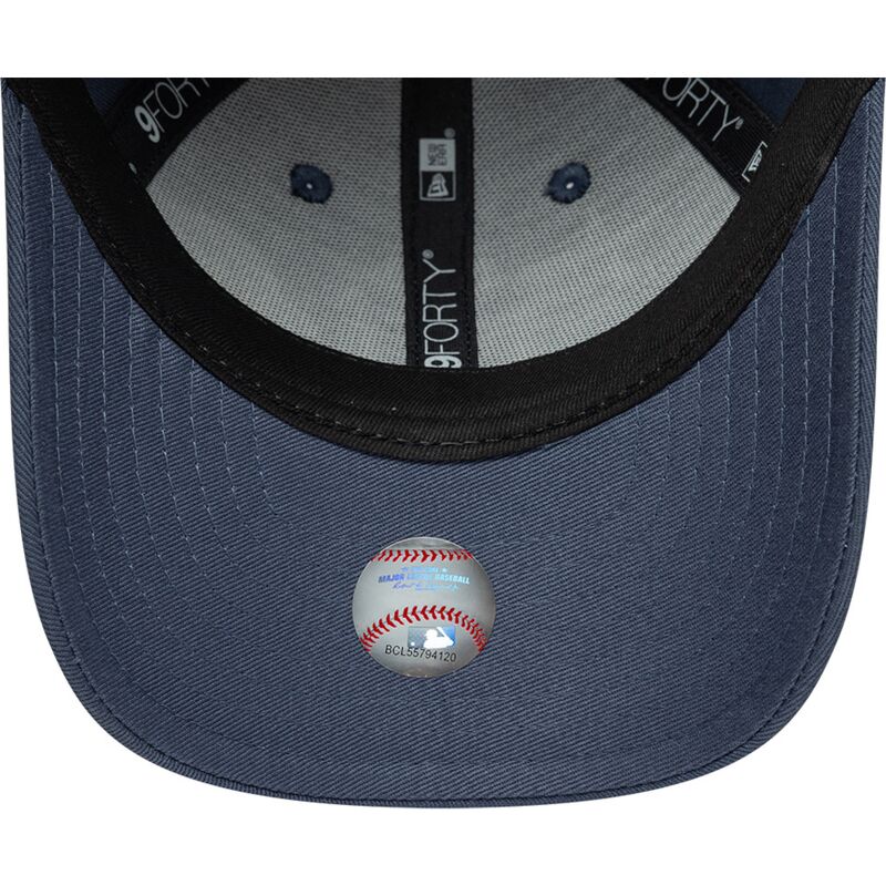 new-era-curved-brim-youth-9forty-space-glow-in-the-dark-new-york-yankees-mlb-blue-adjustable-cap
