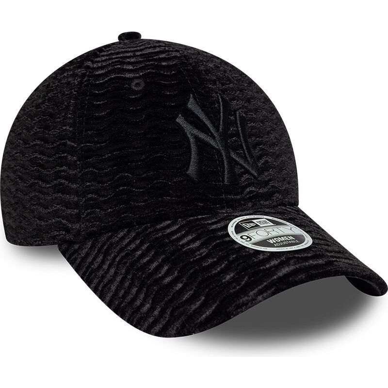 casquette-courbee-noire-ajustable-pour-femme-avec-logo-noir-9forty-velour-new-york-yankees-mlb-new-era casquette-courbee-noire-ajustable-pour-femme-avec-logo-noir-9forty-velour-new-york-yankees-mlb-new-era