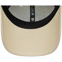 casquette-courbee-beige-snapback-pour-femme-9forty-rose-sequin-new-york-yankees-mlb-new-era