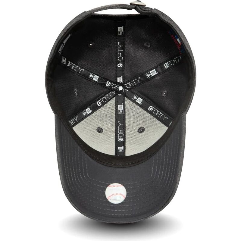 new-era-curved-brim-pink-logo-9forty-tech-jersey-new-york-yankees-mlb-grey-adjustable-cap new-era-curved-brim-pink-logo-9forty-tech-jersey-new-york-yankees-mlb-grey-adjustable-cap