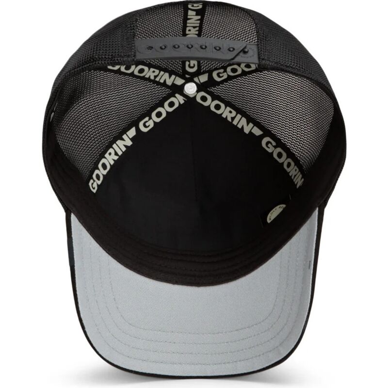 goorin-bros-danger-skull-and-crossbones-original-recipe-the-farm-black-and-white-trucker-hat