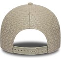 casquette-courbee-beige-ajustable-avec-logo-beige-9forty-pu-weave-new-york-yankees-mlb-new-era