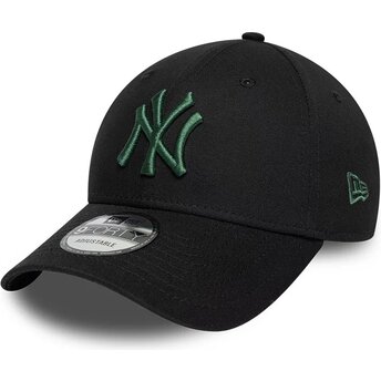 New Era Curved Brim Dark Green Logo 9FORTY League Essential New York Yankees MLB Black Adjustable Cap