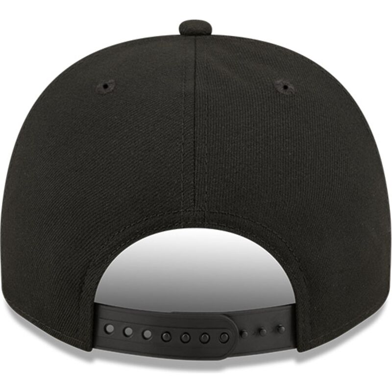 new-era-curved-brim-9fifty-a-frame-precurved-skyline-chicago-bulls-nba-black-snapback-cap new-era-curved-brim-9fifty-a-frame-precurved-skyline-chicago-bulls-nba-black-snapback-cap