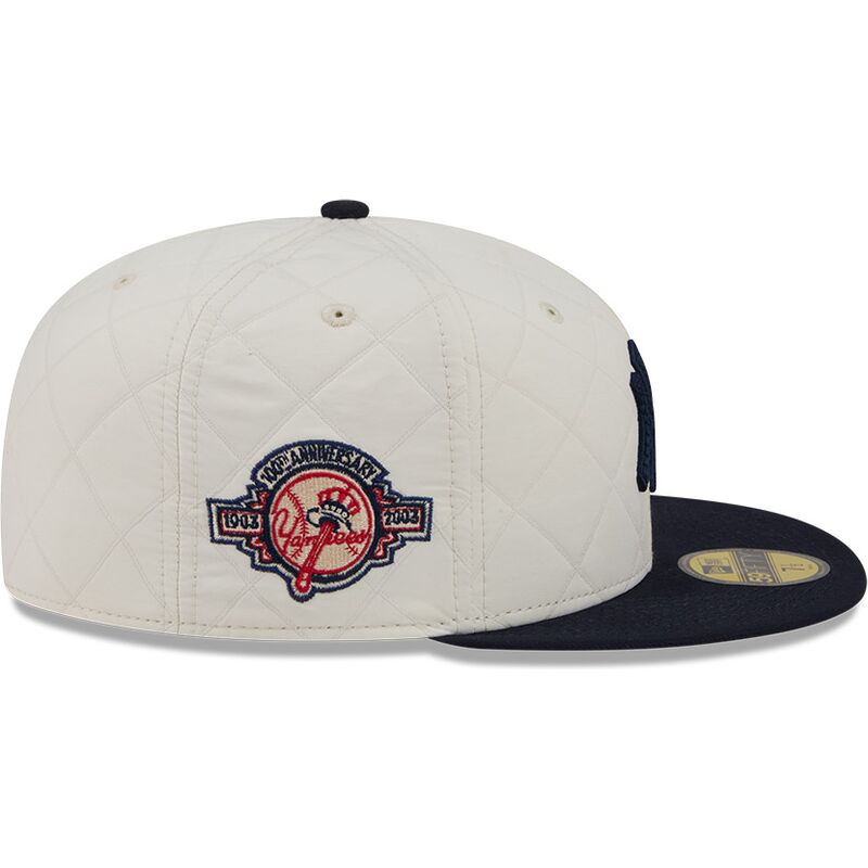 new-era-flat-brim-59fifty-checkered-new-york-yankees-mlb-white-and-navy-blue-fitted-cap