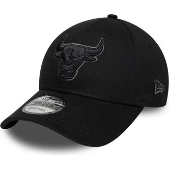 New Era Curved Brim Black and Grey Logo 9FORTY Team Outline Chicago Bulls NBA Black Adjustable Cap